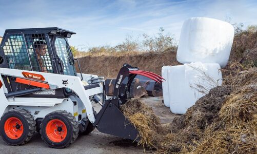 Miniładowarka Bobcat S70 – jak zadbać o jej sprawność i uniknąć niepotrzebnych przestojów?